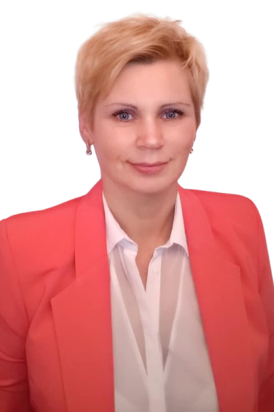 Edyta qualified as a nurse in 1991 and developed her expertise in different hospital settings such as the surgical ward, pulmonary disease ward, and ICU in Poland. Her experience in a care home setting began in 2005 where she has worked with leading care providers. She joined The Angela Grace in 2016, bringing a unique personal approach in supporting people living in care homes, as well as their families. Edyta Ortel, Home Manager